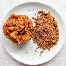Jaggery (گُڑ)